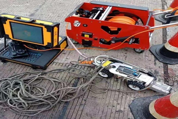 龙圩CCTV管道检测机器人