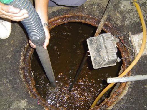 龙圩隔油池清理