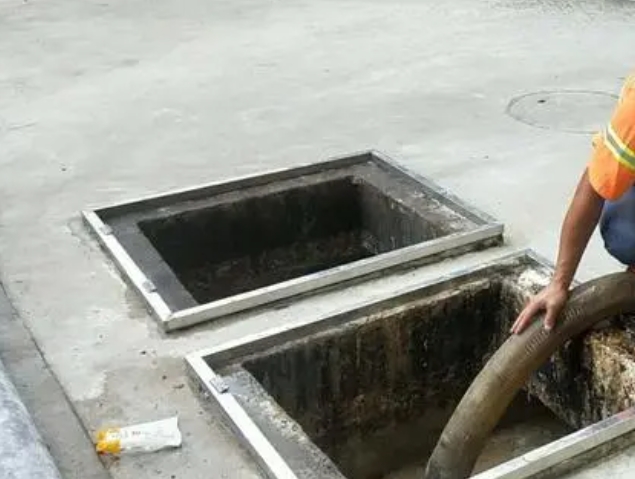 龙圩化粪池清理