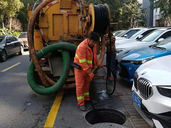 龙圩排污管道清淤