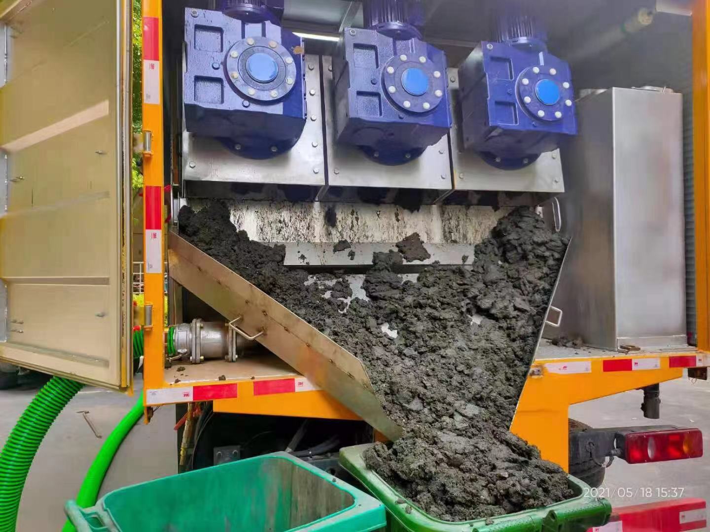 龙圩化粪池清掏城市维护站-泥浆净化干湿分离处理